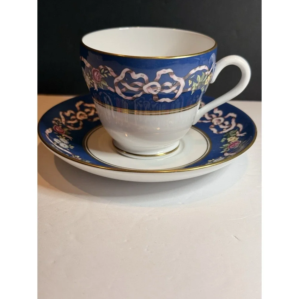 Spode Ribbons & Roses Y8553-P Bone China Teacup Saucer England Blue Gold